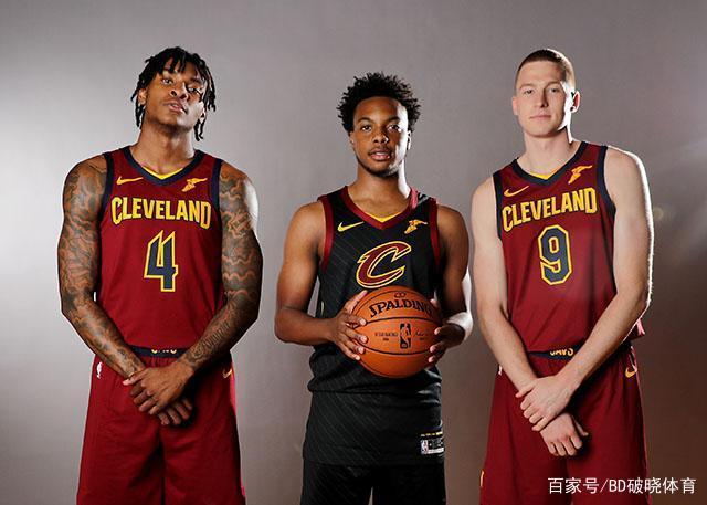 更多的年轻 更多的年轻