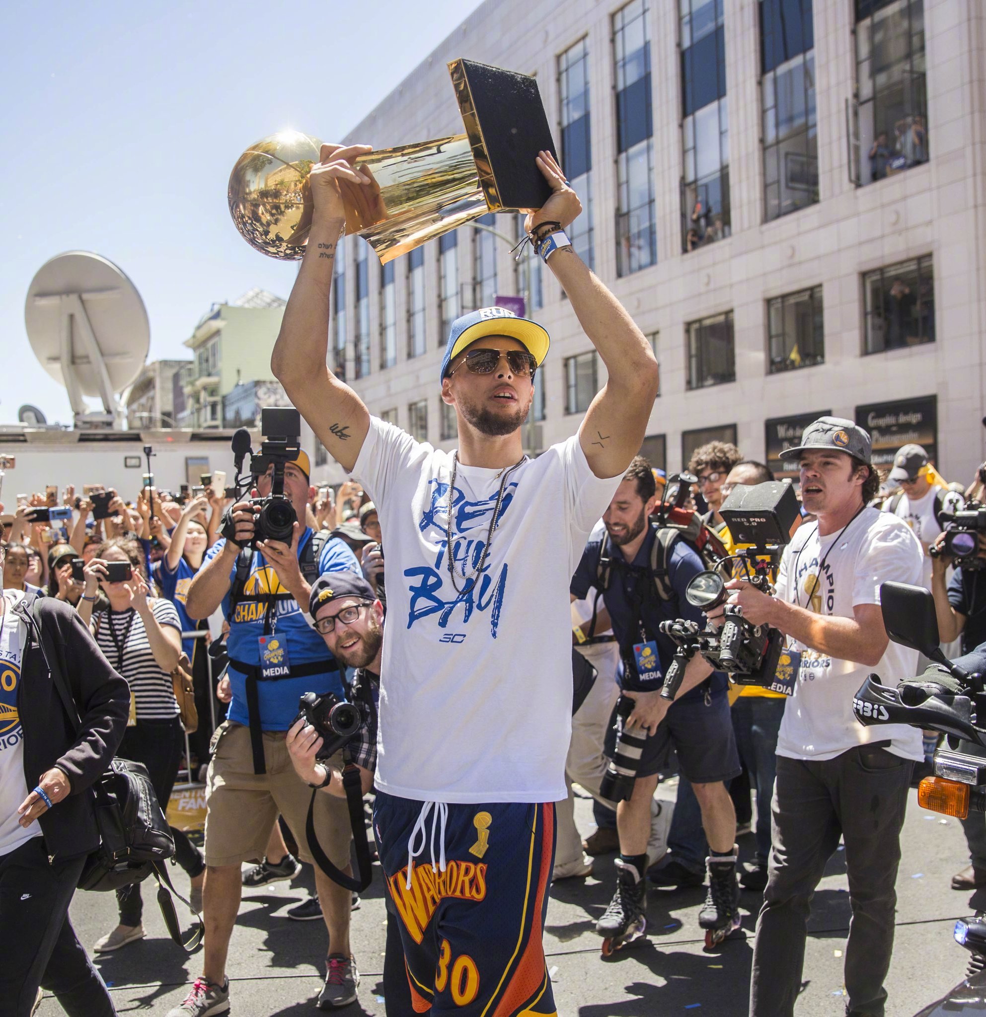 作为多次奥 作为多次奥