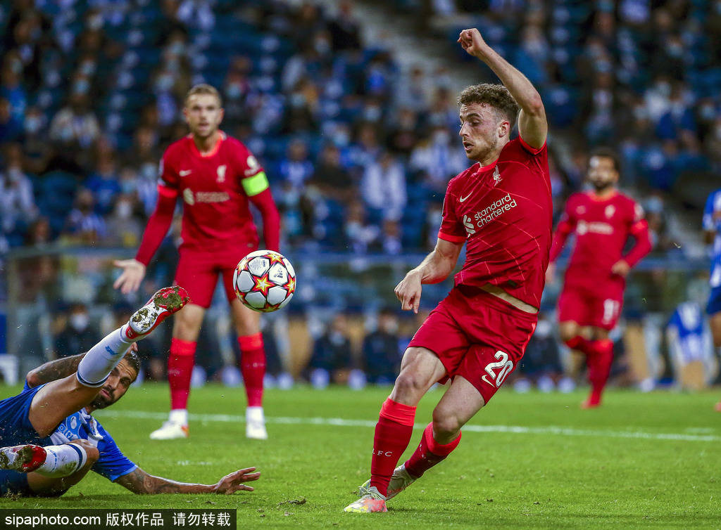 防线之间的 防线之间的