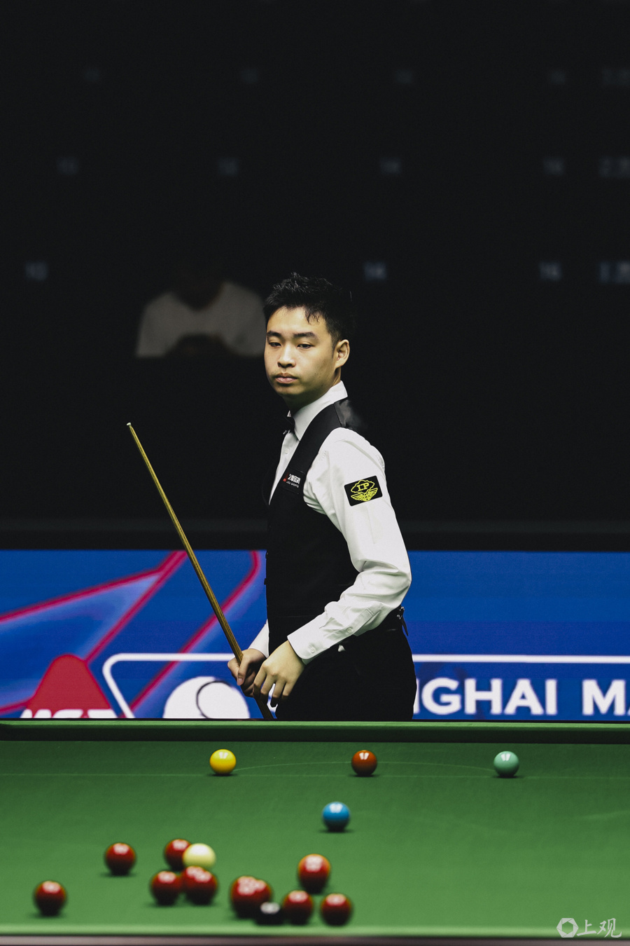 中实现的突 中实现的突